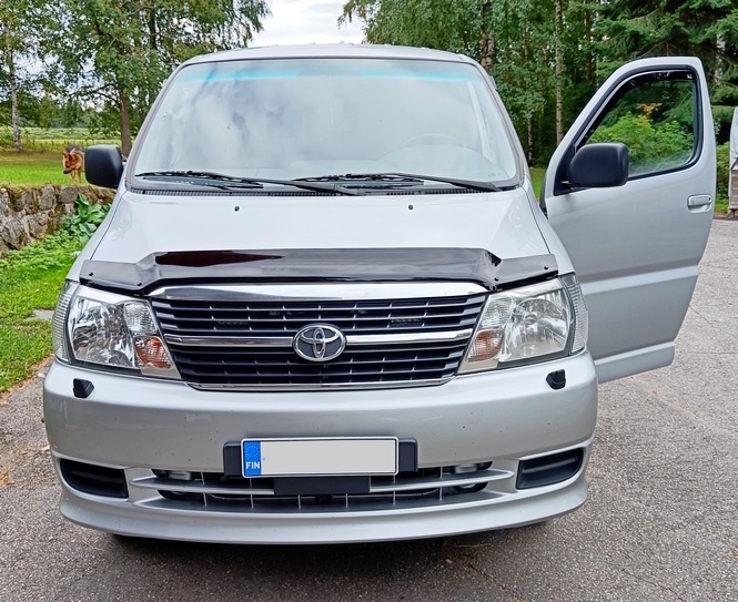 Toyota Hiace Hood bonnet deflectors 2006-2012
