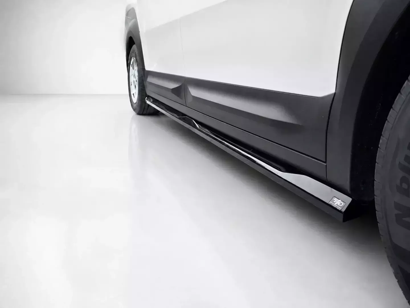 Kia PV5 side skirt add-ons