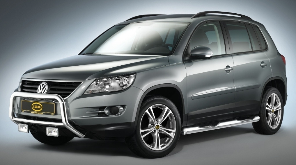 Track field tiguan