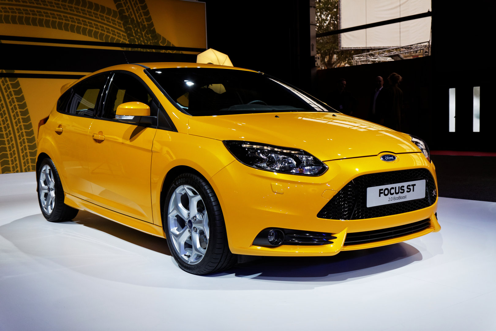 Ford Focus Mk3 St Korisarja Focus Tuning Osat St Spoilerit