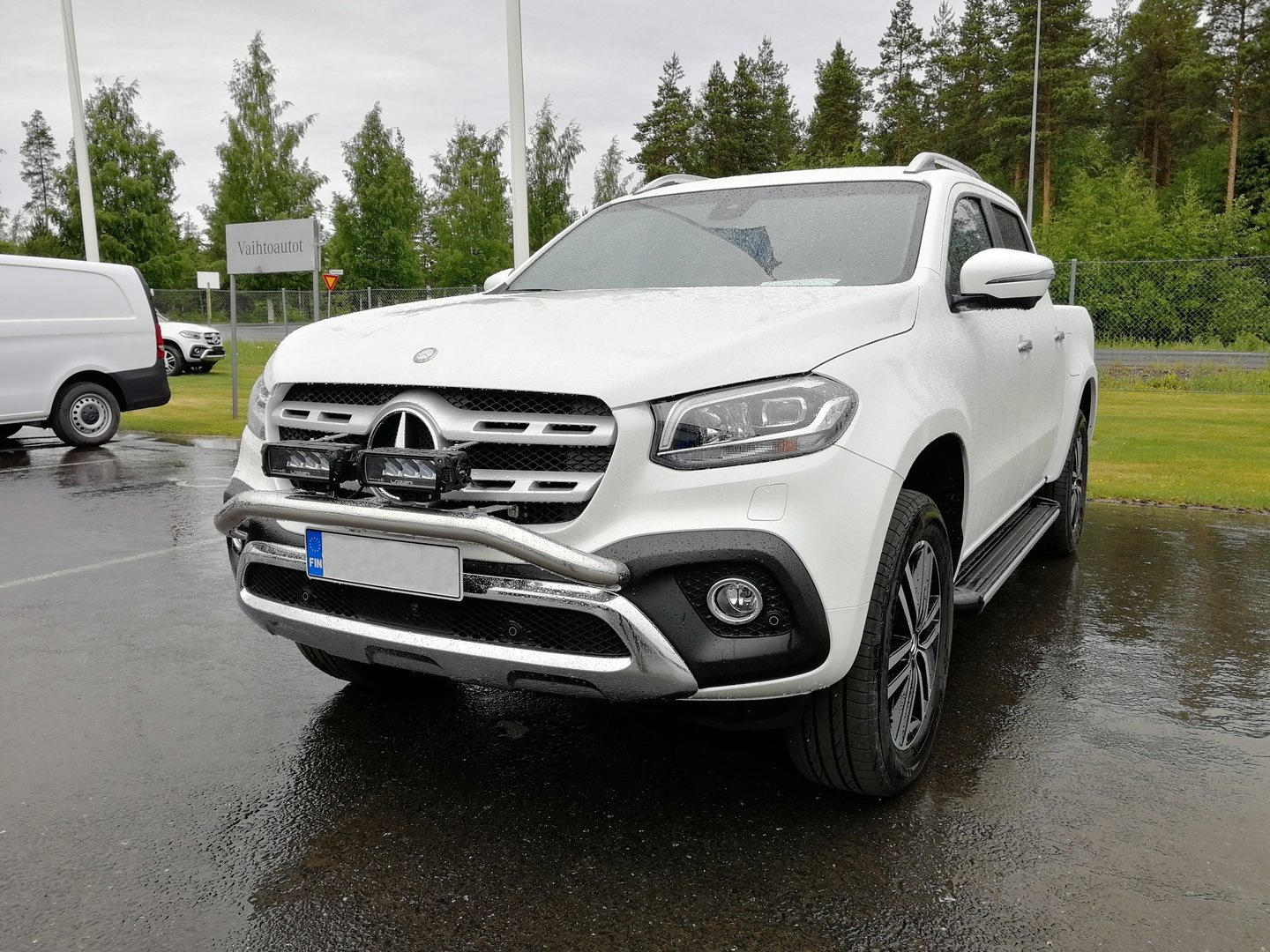 Mercedes Benz X Small Light Bar Mercedes Benz X Tuning Parts